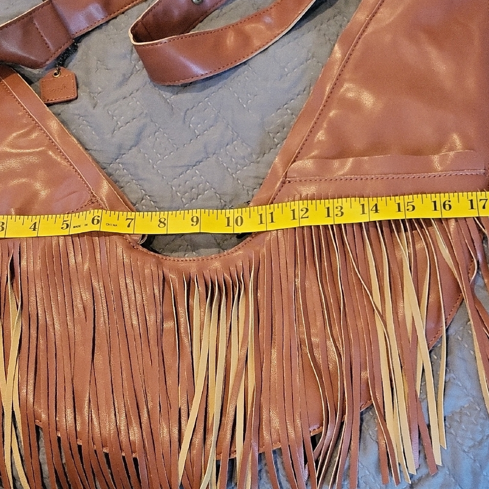 Sash Women’s Brown Fringe Vegan Leather Crossbody Bag - Casual Boho Style - Picture 7 of 7